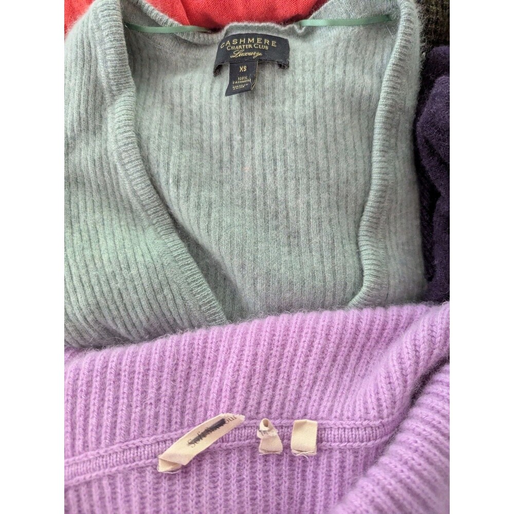Lot Of 12 100% CASHMERE Sweaters Craft Cutter Lot Colors Brights 7 Lbs Upcycle - Picture 6 of 10